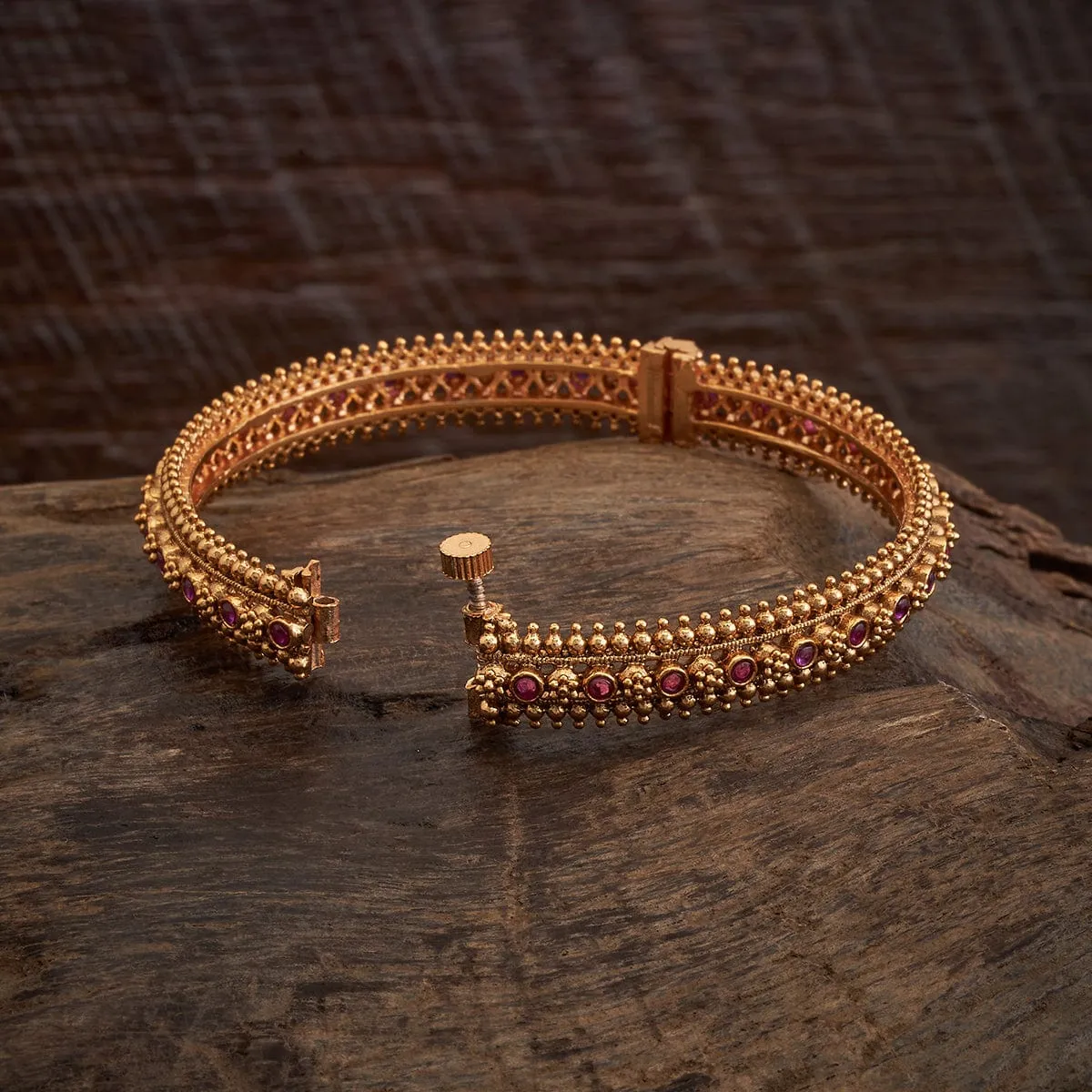 Antique Bangle 176364