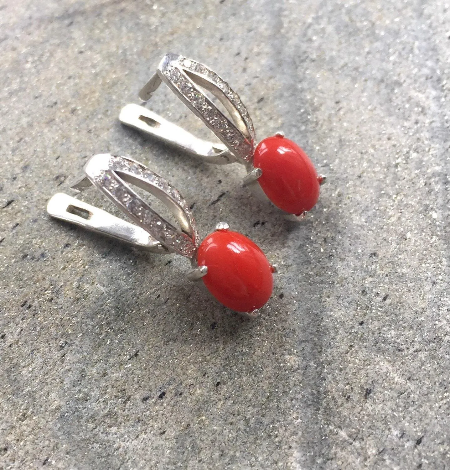 Coral Earrings - Red Oval Earrings - Vintage Drop Earrings
