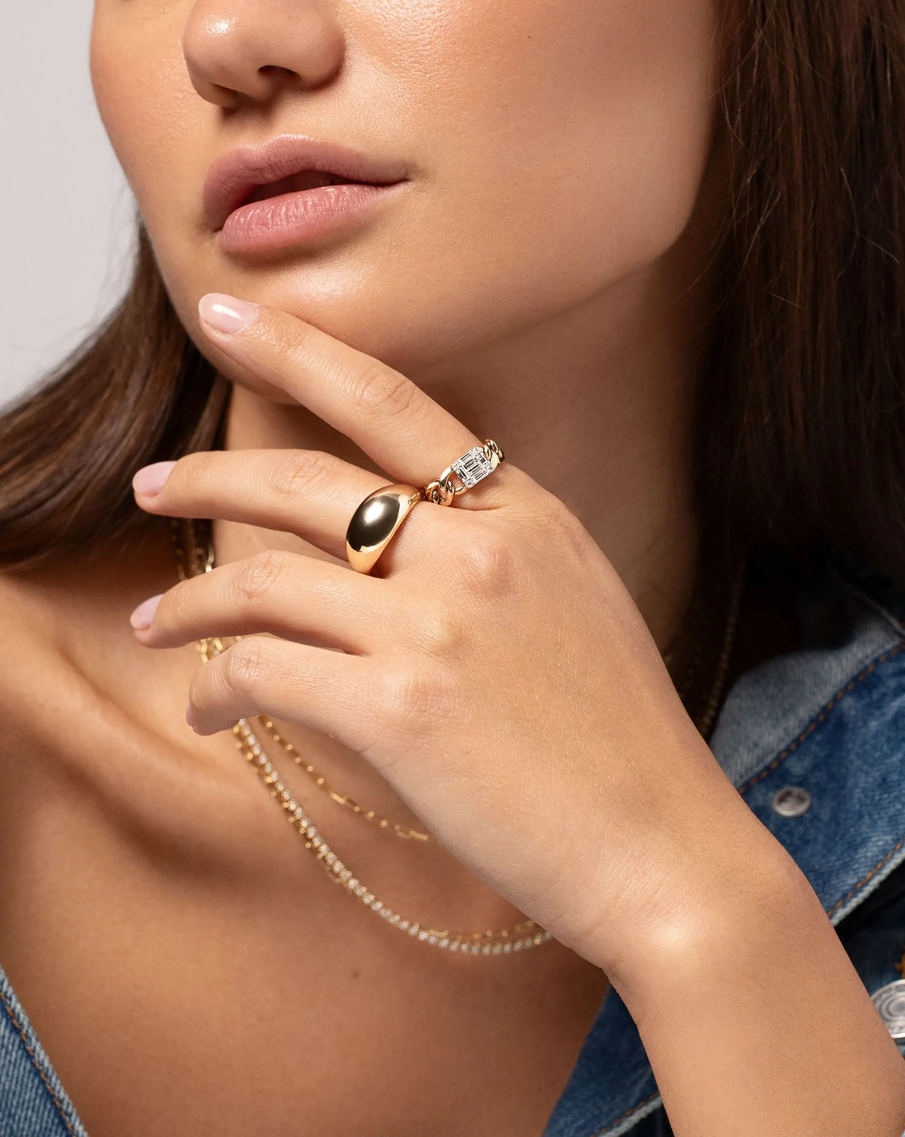 Emerald Illusion Curb Chain Ring