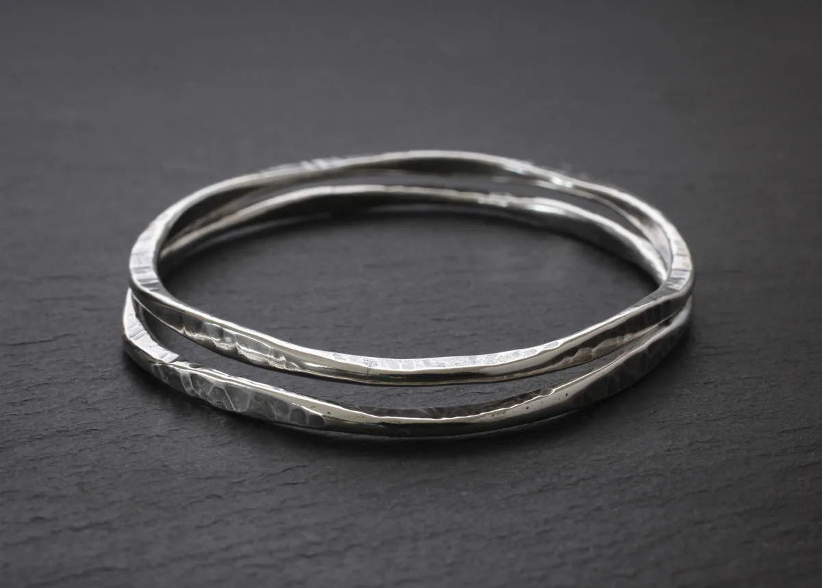 Eternity Bangle | Silver