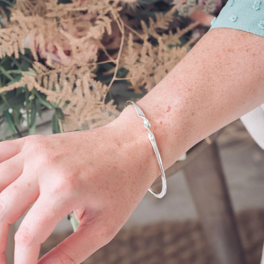 Pencil Twist Silver Bangle