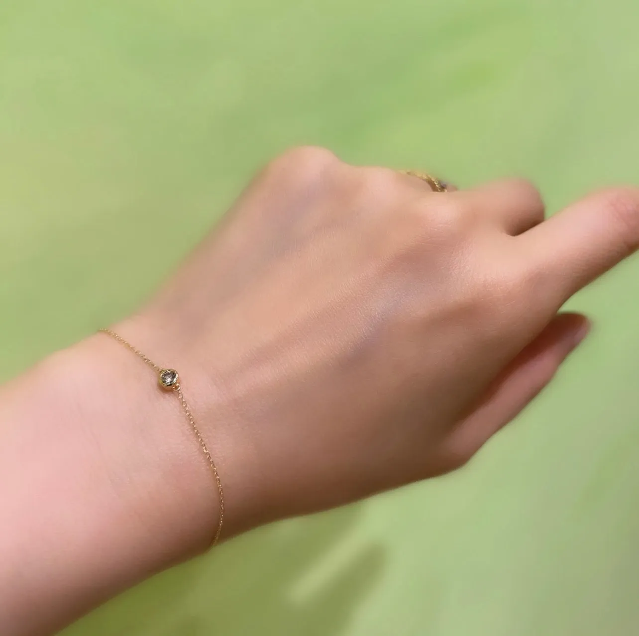 Stella ＜ Brown Diamond ＞